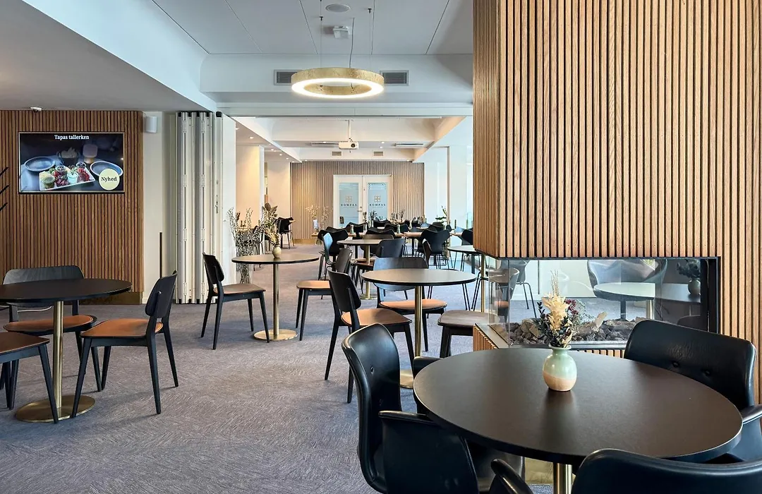 KOMPAS Hotel Aalborg-1